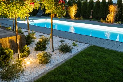 Products For Fiberglass Pool Repairs in use