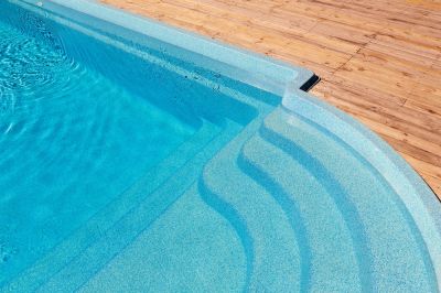 Get Your Fiberglass Pool Repaired by Professionals!